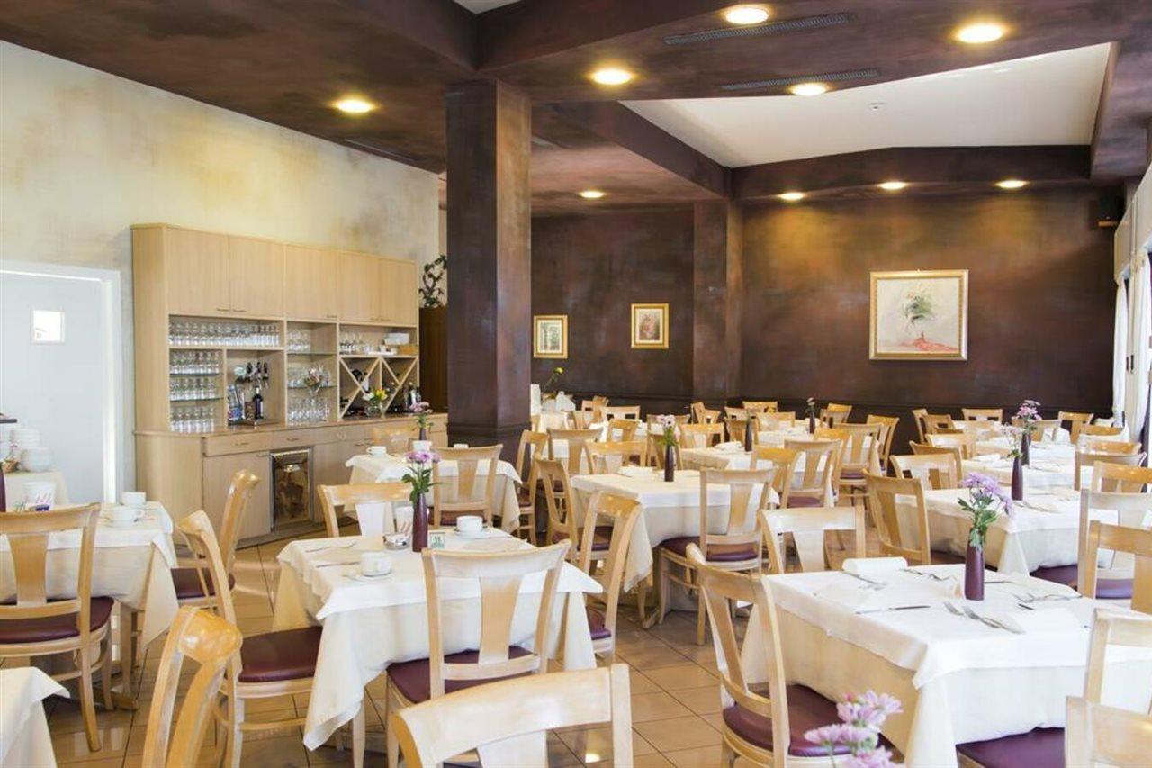 Hotel Meeting Stresa Exterior foto